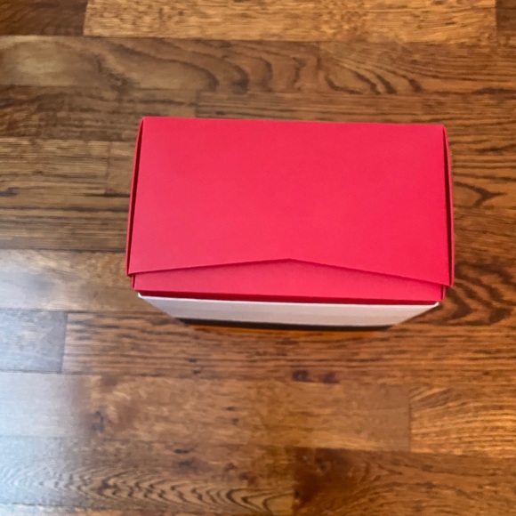 Diptyque Red Gift Box - Picture 2 of 5